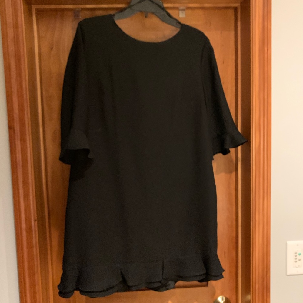Black shift dress with ruffle sleeves
